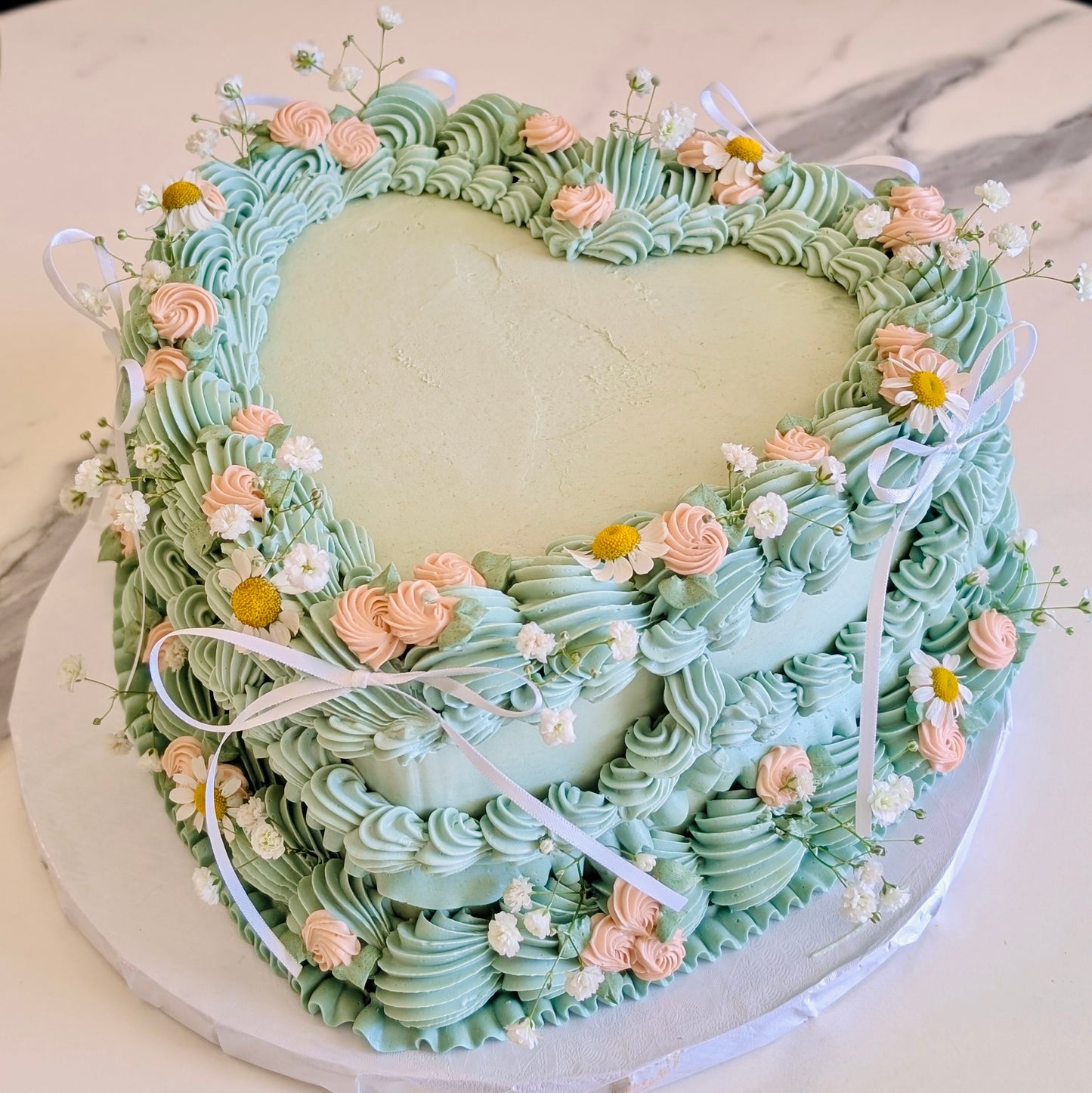 Vintage Floral Heart Cake