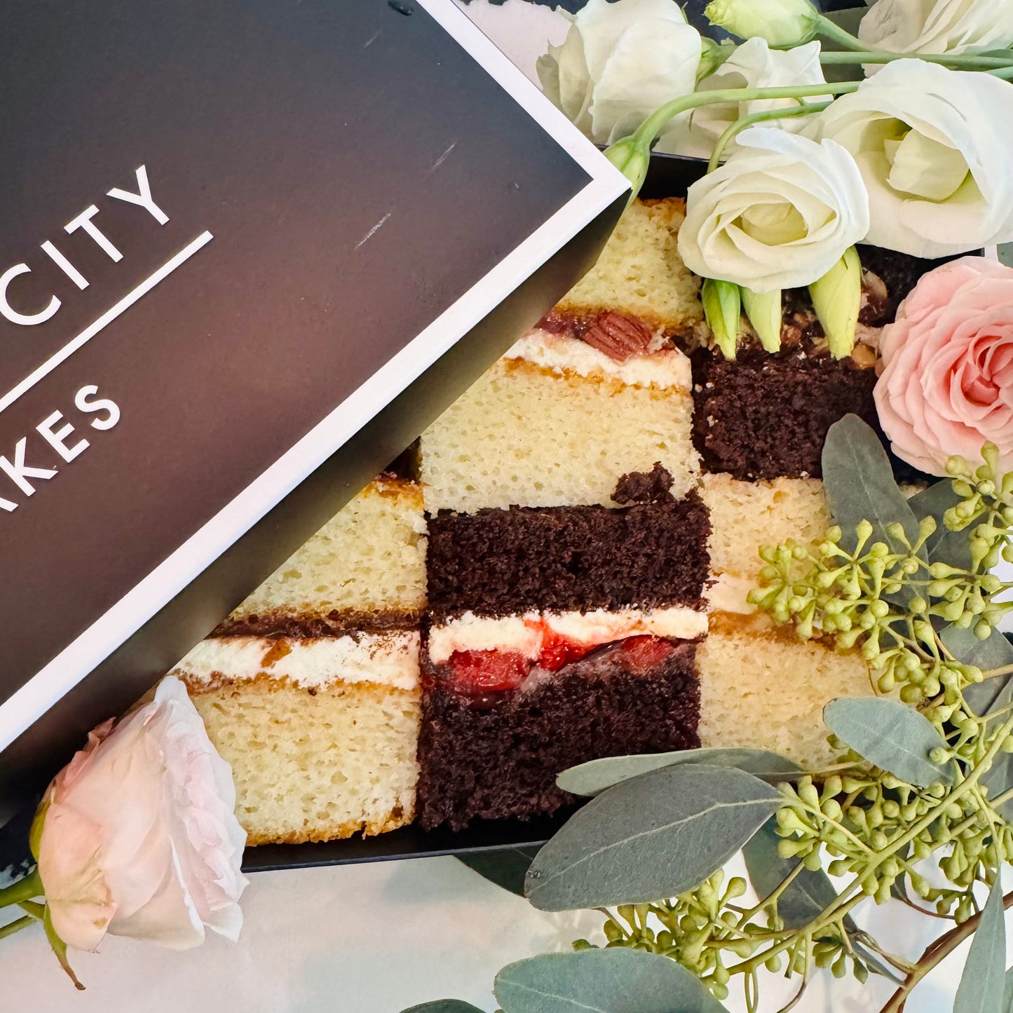 The Wedding Cake Tasting Box