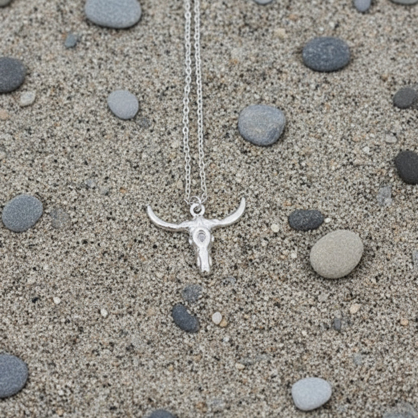 Toro Necklace