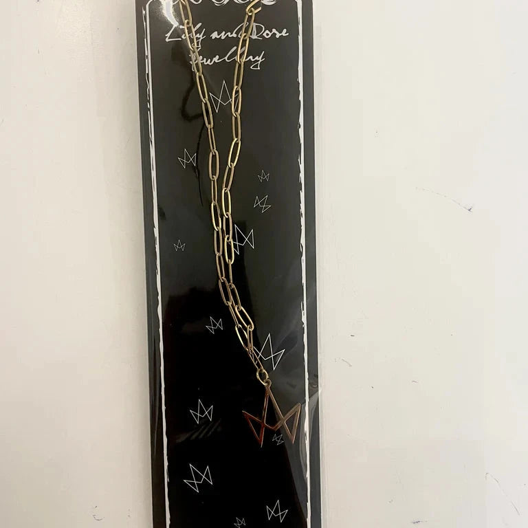Queen City Cakes Necklace & Pendant Set