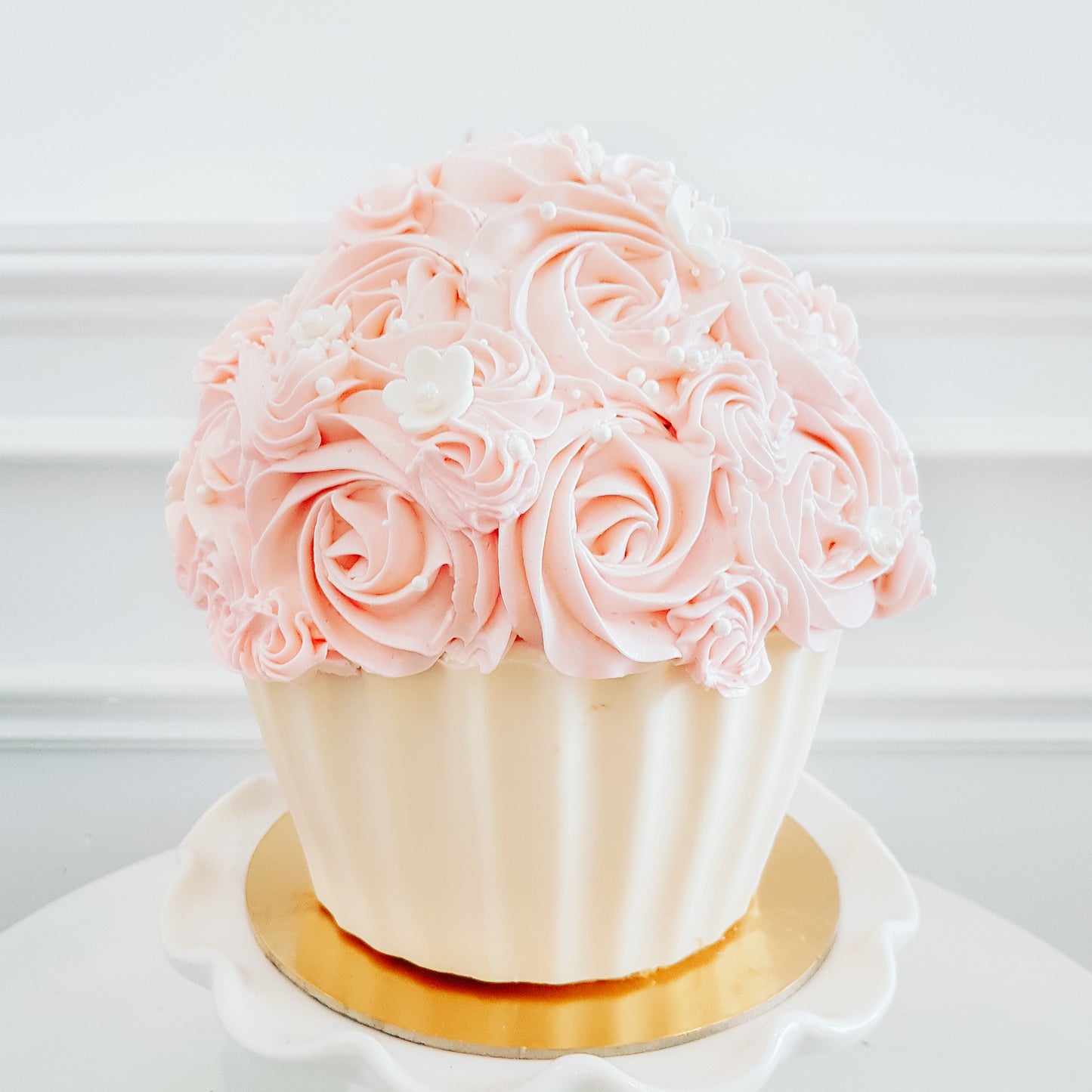 Giant Cupcake Cake