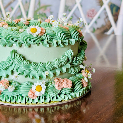 Vintage Floral Round Cake