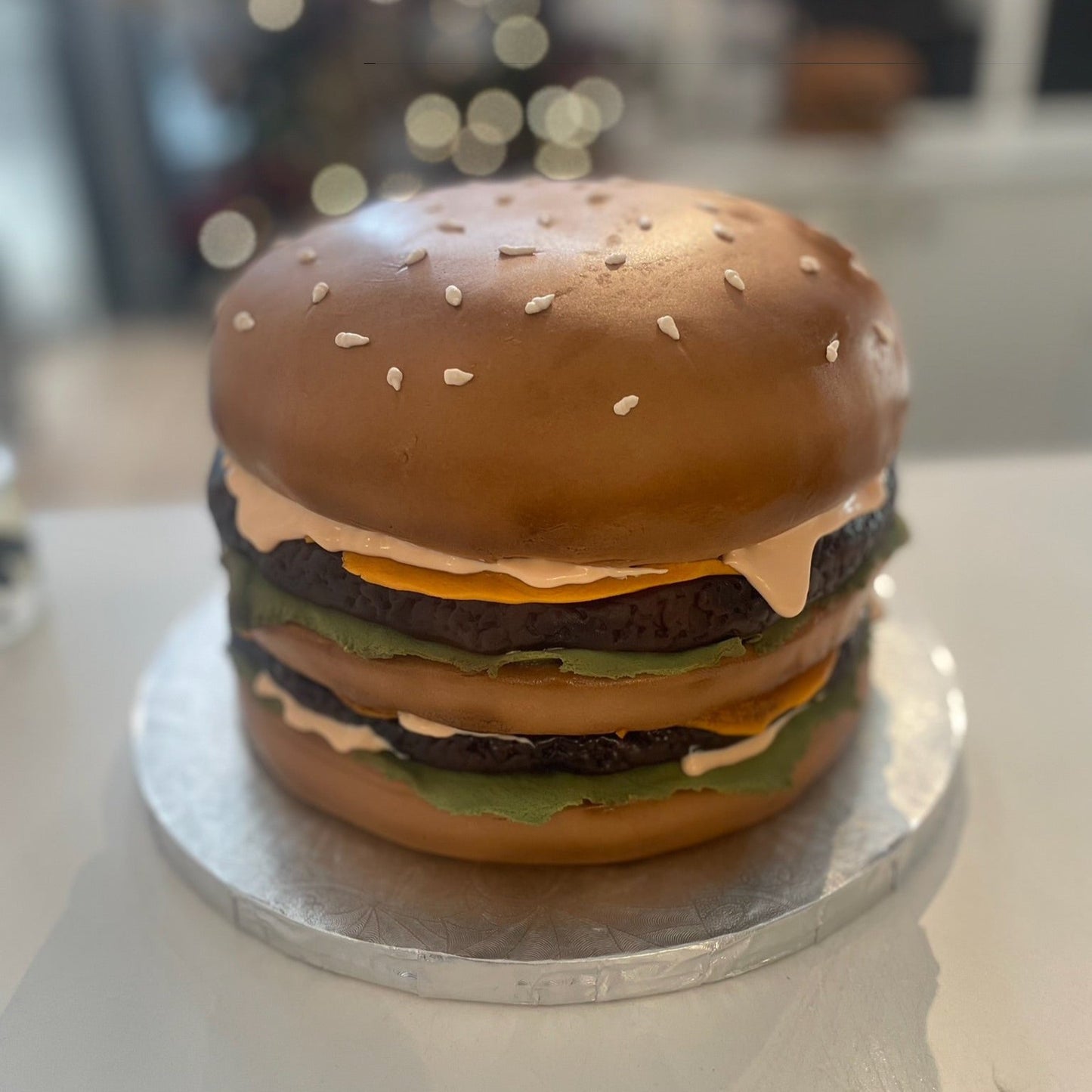 Queen Burger Cake