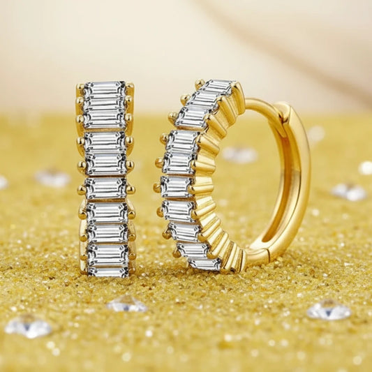 Huggie Earrings Gold