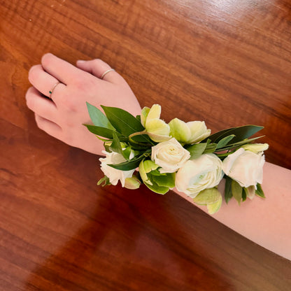 Wristlet Posy Corsage