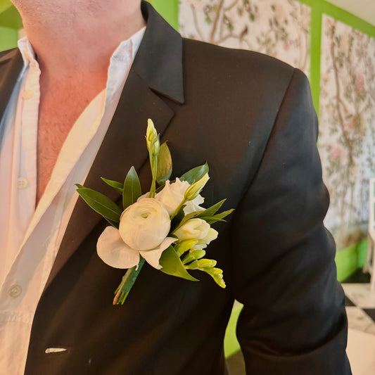Pocket Posy Boutonniere