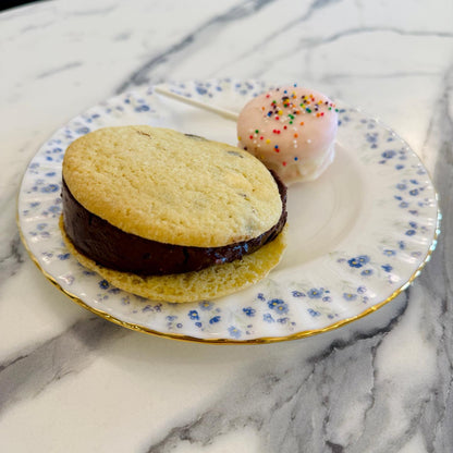 Signature Macaron Ice Cream Pops